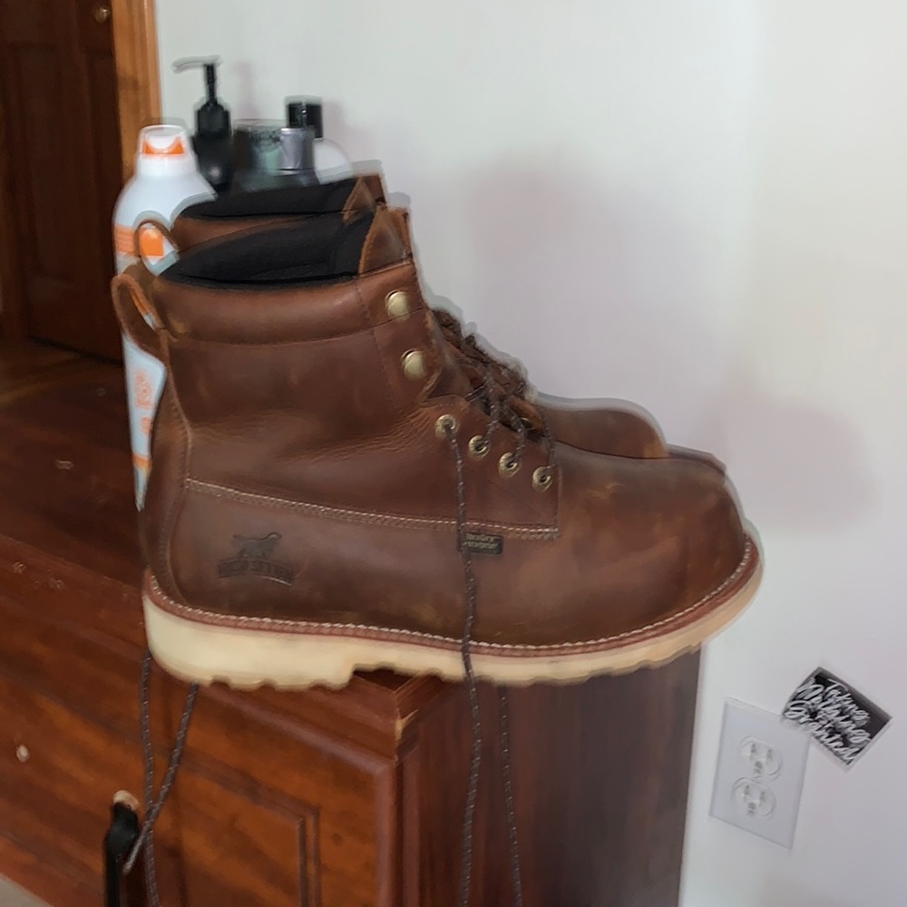 Irish setter wingshooters (non moc-toe) a Red Wing classic